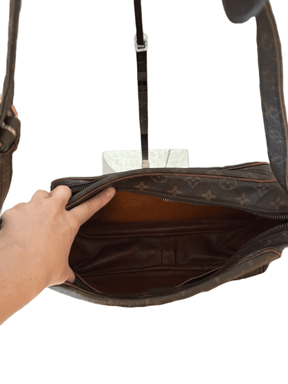 Louis Vuitton Nile GM - Relovedbags