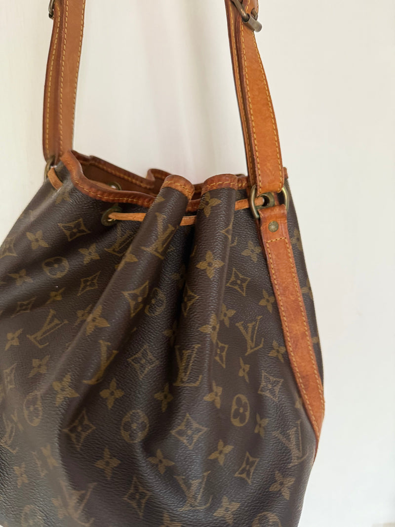 Louis Vuitton Petit Noé - Relovedbags