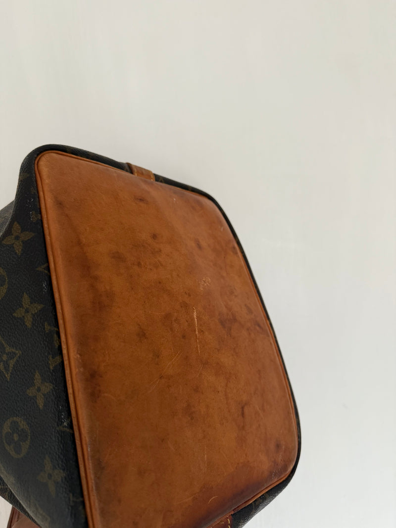 Louis Vuitton Petit Noé - Relovedbags