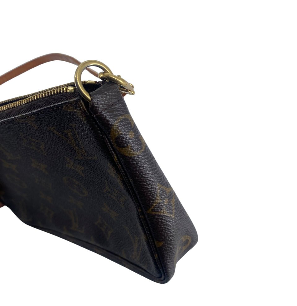 Louis Vuitton Pochette - Relovedbags
