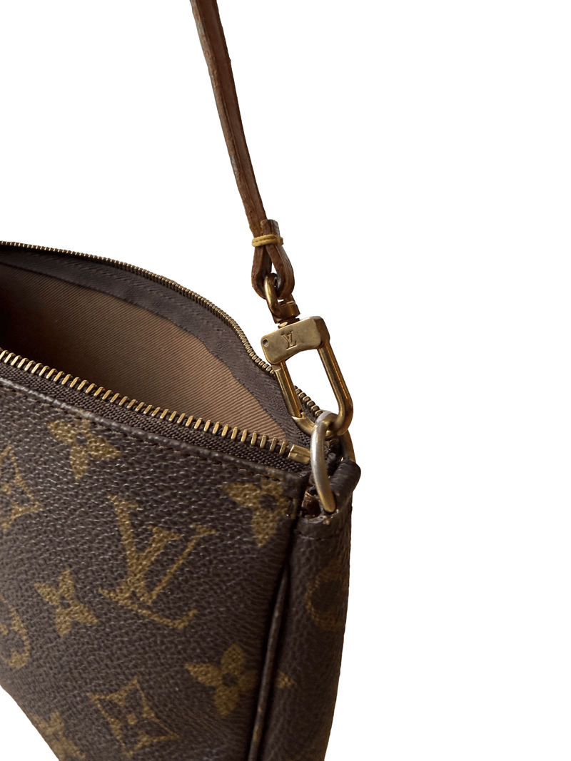 Louis Vuitton Pochette - Relovedbags