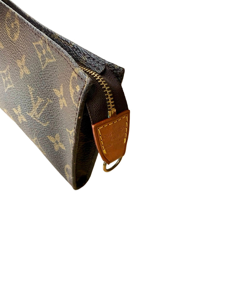 Louis Vuitton Pouch - Relovedbags
