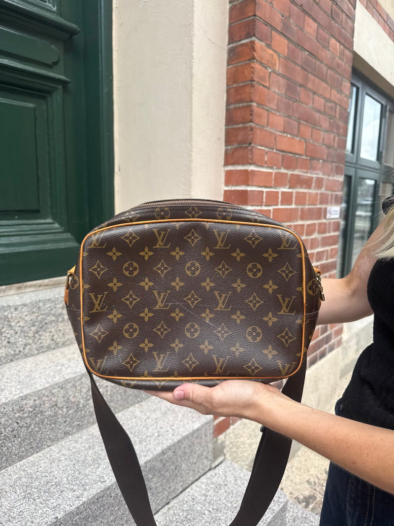 Louis Vuitton Reporter PM - Relovedbags