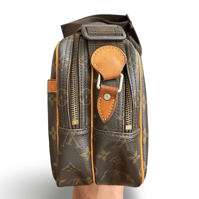 Louis Vuitton Reporter PM - Relovedbags