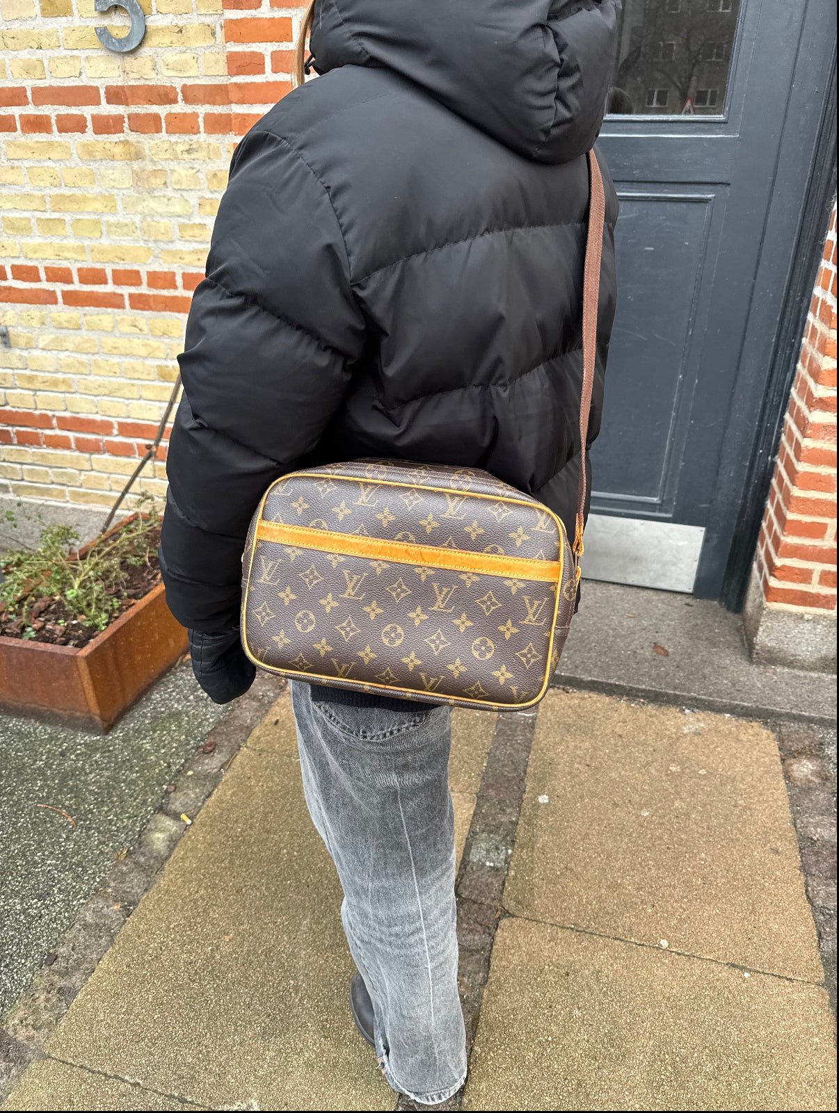 Louis Vuitton Reporter PM - Relovedbags