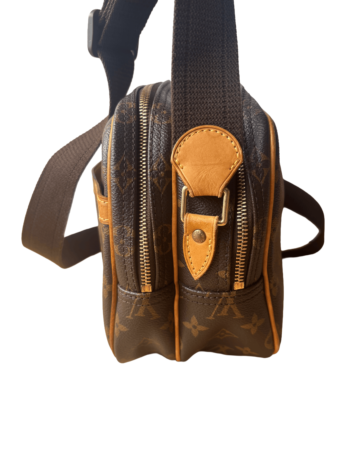 Louis Vuitton Reporter PM - Relovedbags