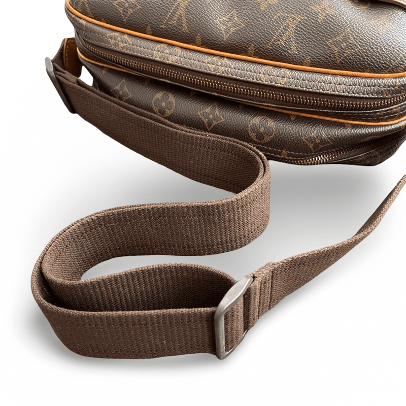 Louis Vuitton Reporter PM - Relovedbags