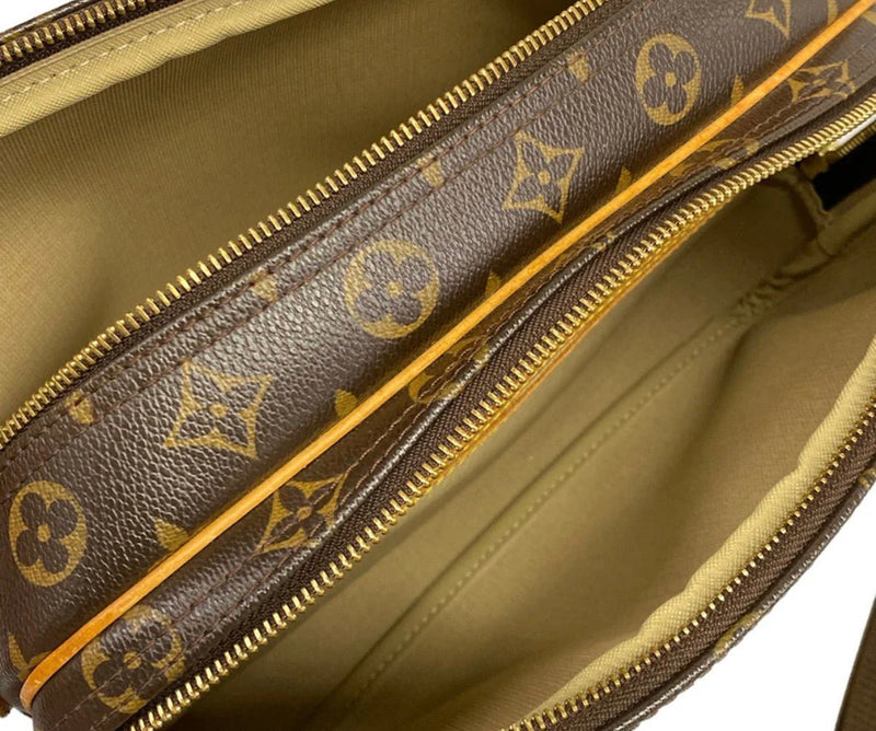 Louis Vuitton Reporter PM - Relovedbags