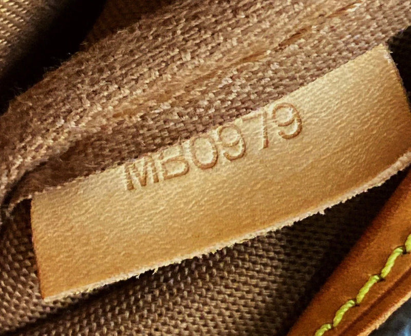 Louis Vuitton Saumur 30 - Relovedbags
