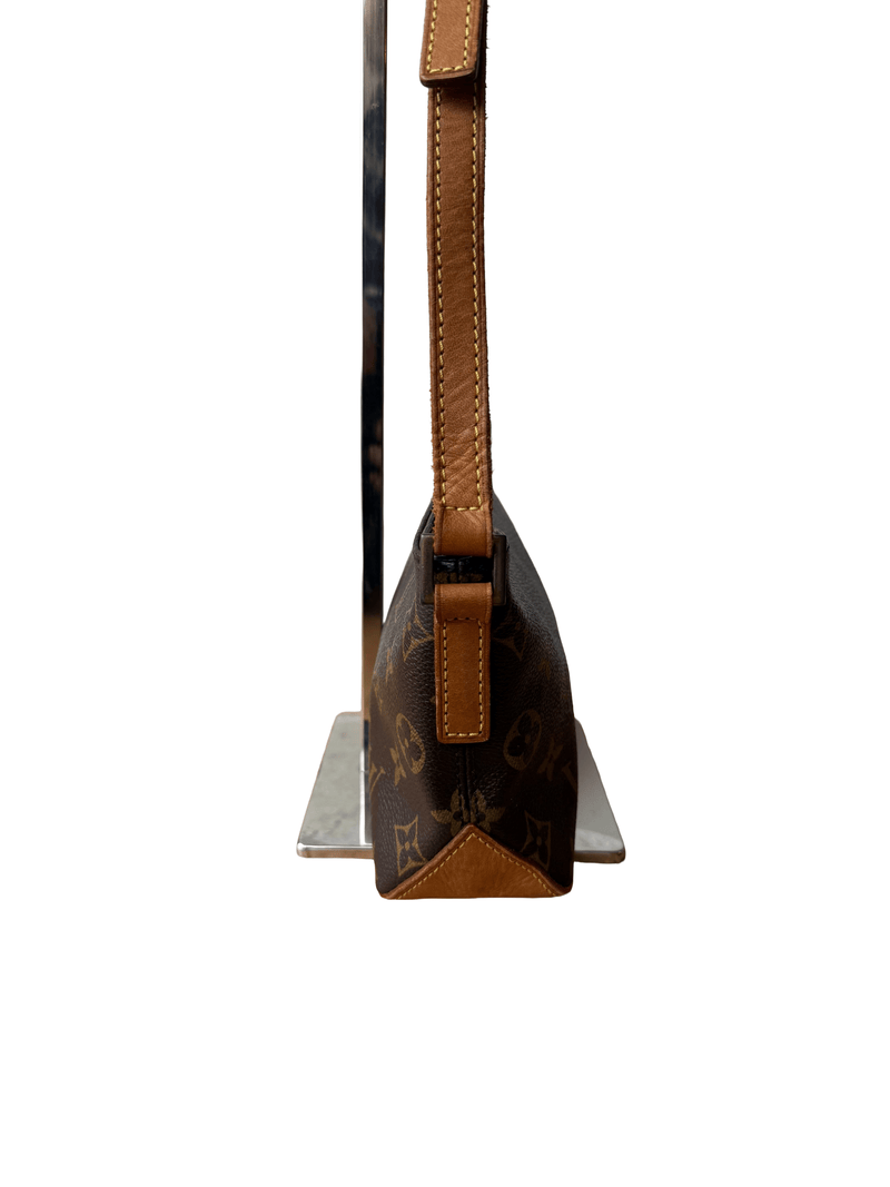 Louis Vuitton Trotter - Relovedbags