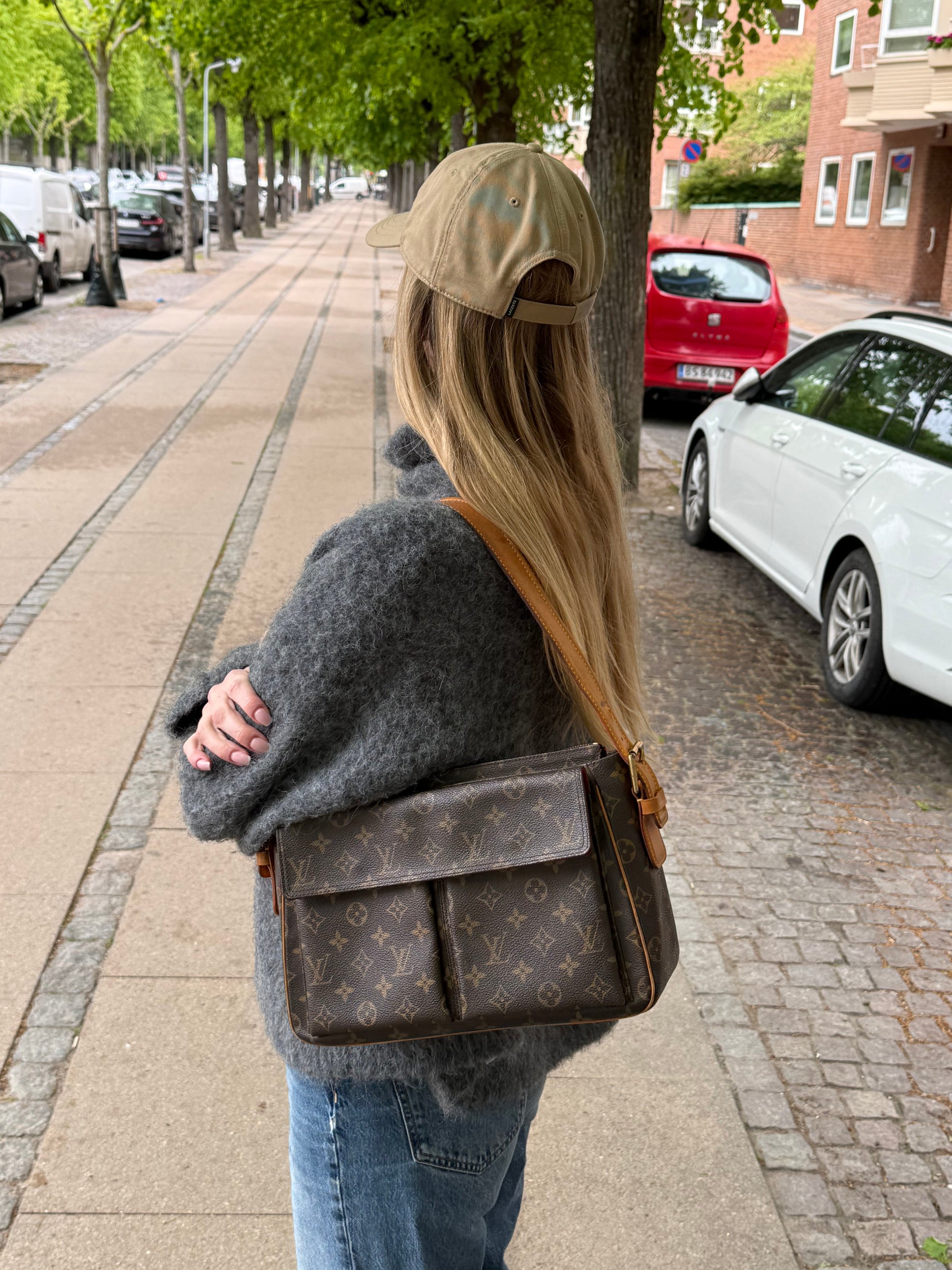 Louis Vuitton Viva Cite GM - Relovedbags