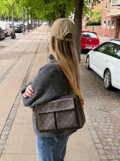 Louis Vuitton Viva Cite GM - Relovedbags