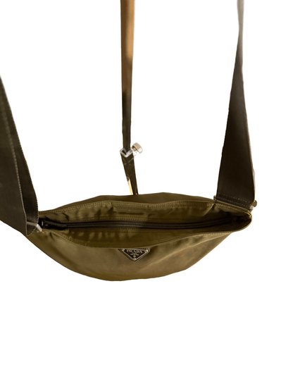 Prada Crossbody - Relovedbags