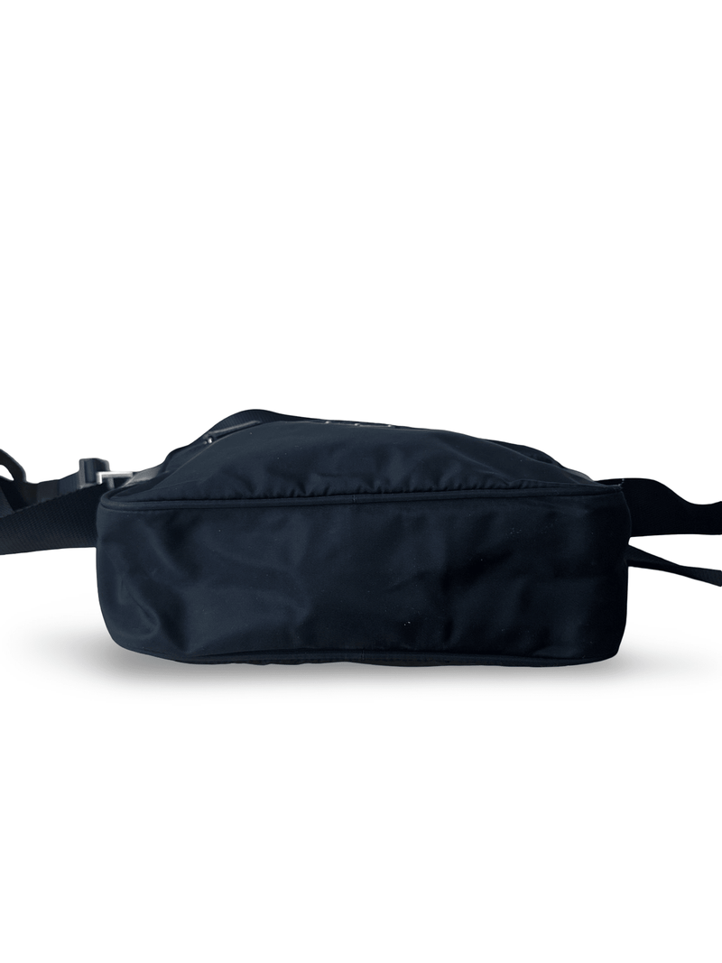 Prada Crossbody - Relovedbags